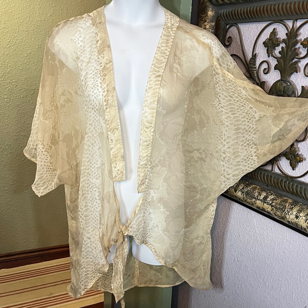 NWT INC International Concepts Cream Sheer Kimono - snakeskin print Sz OS
